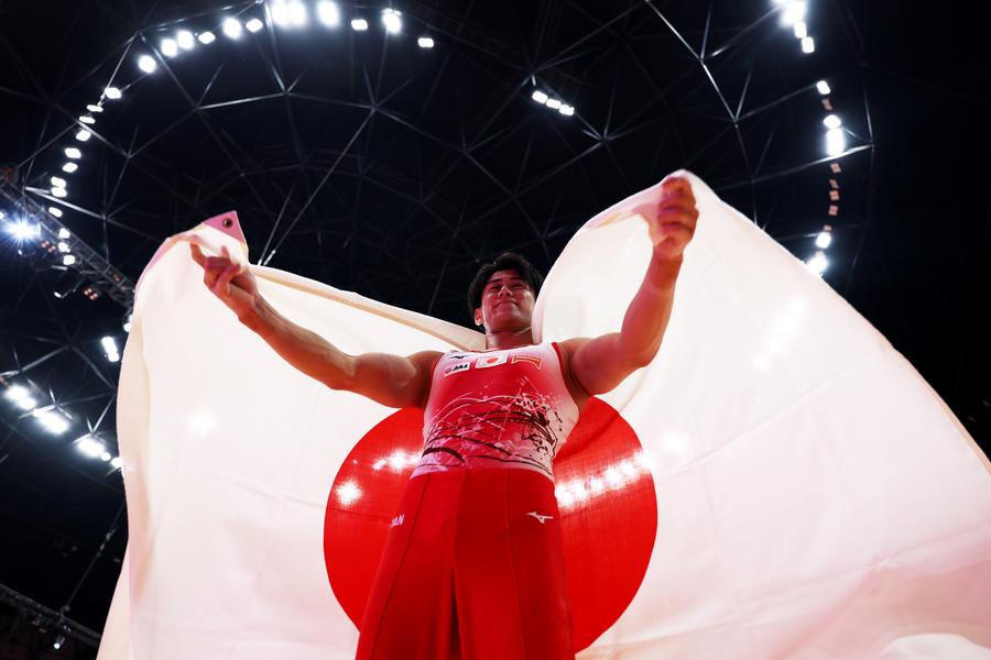 Daiki Hashimoto duce mai departe tradiție gimnaștilor compleți din Japonia FOTO Guliver/GettyImages S-a stabilit primul podium de la Campionatele Mondiale din Jakarta » Daiki Hashimoto s-a apropiat de un record fantastic