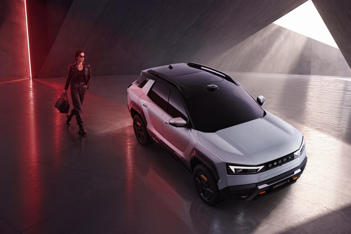 Chinezii amenință Dacia: imaginile cu noul model „au scăpat” pe internet » Șeful Dacia a reacționat imediat