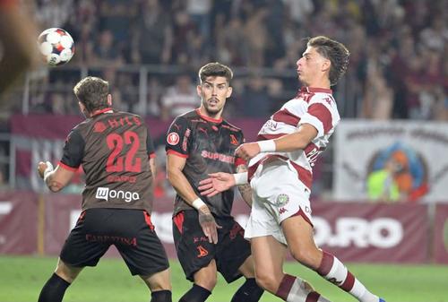 Jason Kodor, atacantul Rapidului // Foto: Imago Images