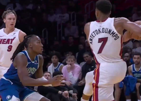 Abaterile tot mai frecvente în NBA! Arbitrii par să fie fără reacție