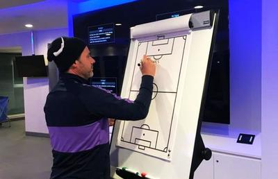 Emoționant! Mesajul de adio scris de Mauricio Pochettino jucătorilor lui Tottenham chiar pe tabla de joc