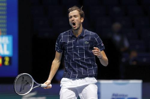 Daniil Medvedev (foto) a trecut în trei seturi de Rafa Nadal // foto: Guliver/gettyimages