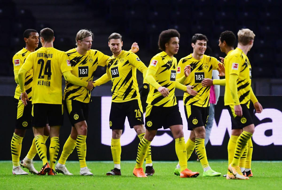 Youssoufa Moukoko, debut istoric în Bundesliga la 16 ani și o zi! Contracte fabuloase pentru noua stea a Borussiei Dortmund » Vârsta e pusă sub semnul întrebării