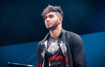 Maestrul headshot-ului! Gamer-ul de Valorant care a făcut o avere în CS:GO și care deține un record greu de egalat