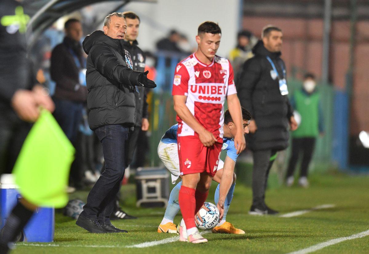 Guvern nou, același Dinamo! Rednic pierde și cu FC Voluntari, care o egalează pe CSU Craiova