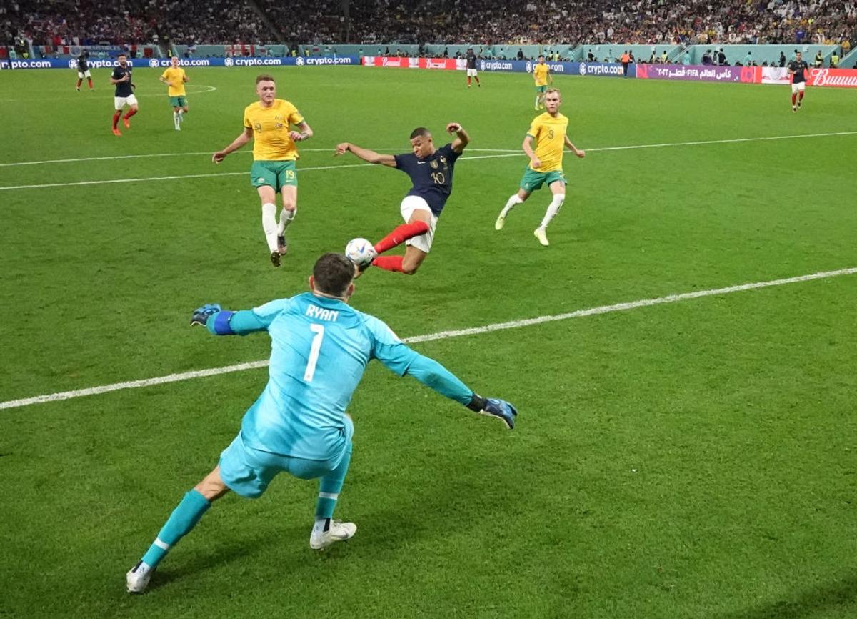Mbappe a oferit ratarea Campionatului Mondial » Unde a trimis mingea de la doar 6 metri de poarta goală!
