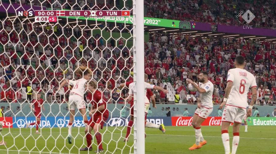 Primul 0-0 de la Campionatul Mondial » Chemat la monitorul VAR, arbitrul a refuzat să acorde penalty în prelungiri