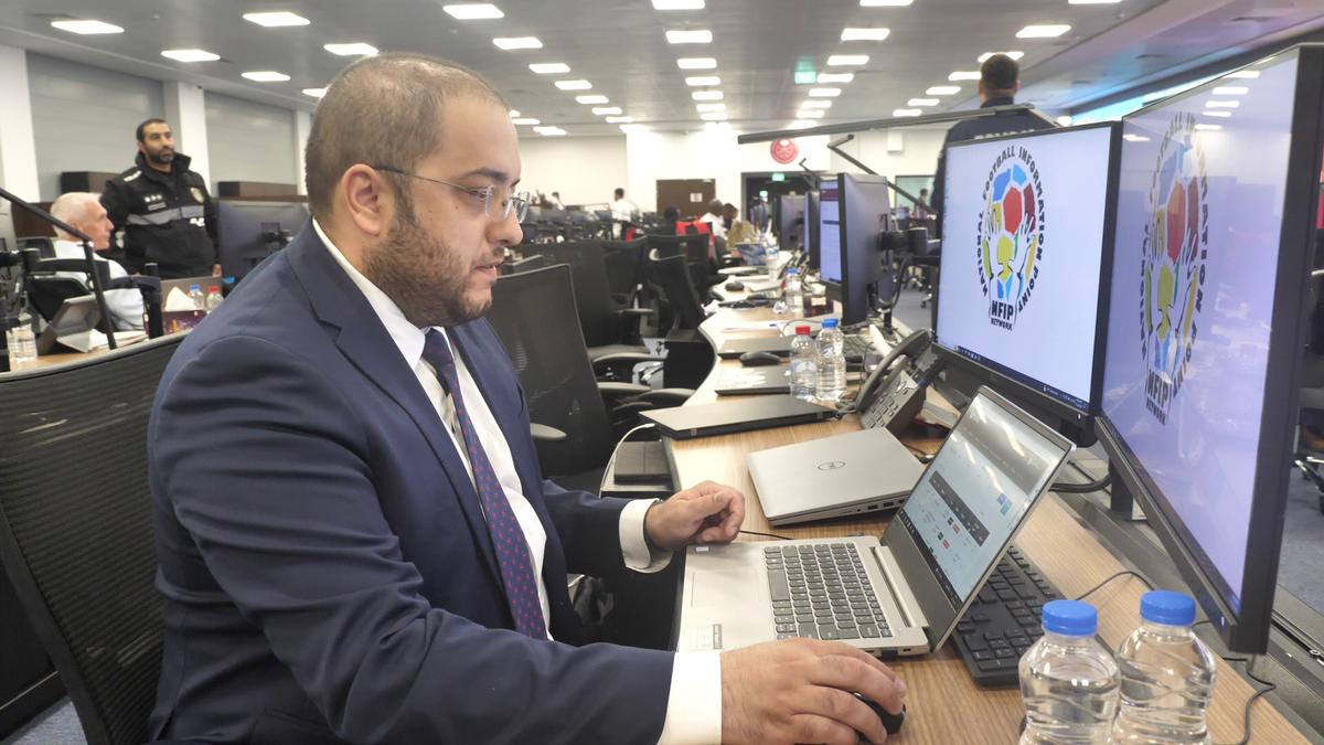 Românul care ajută Poliția din Qatar prezintă cum se gestionează un meci de la Campionatul Mondial: „Complet diferit față de un FCSB - Dinamo”