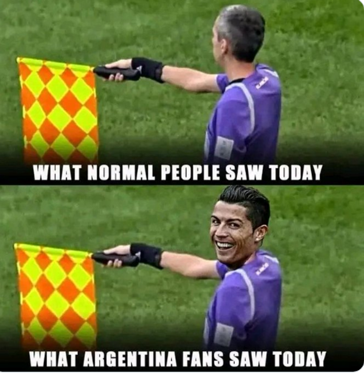 Val de glume după Argentina - Arabia Saudită 1-2 » Cele mai tari meme-uri: Ronaldo „râde” de Messi 