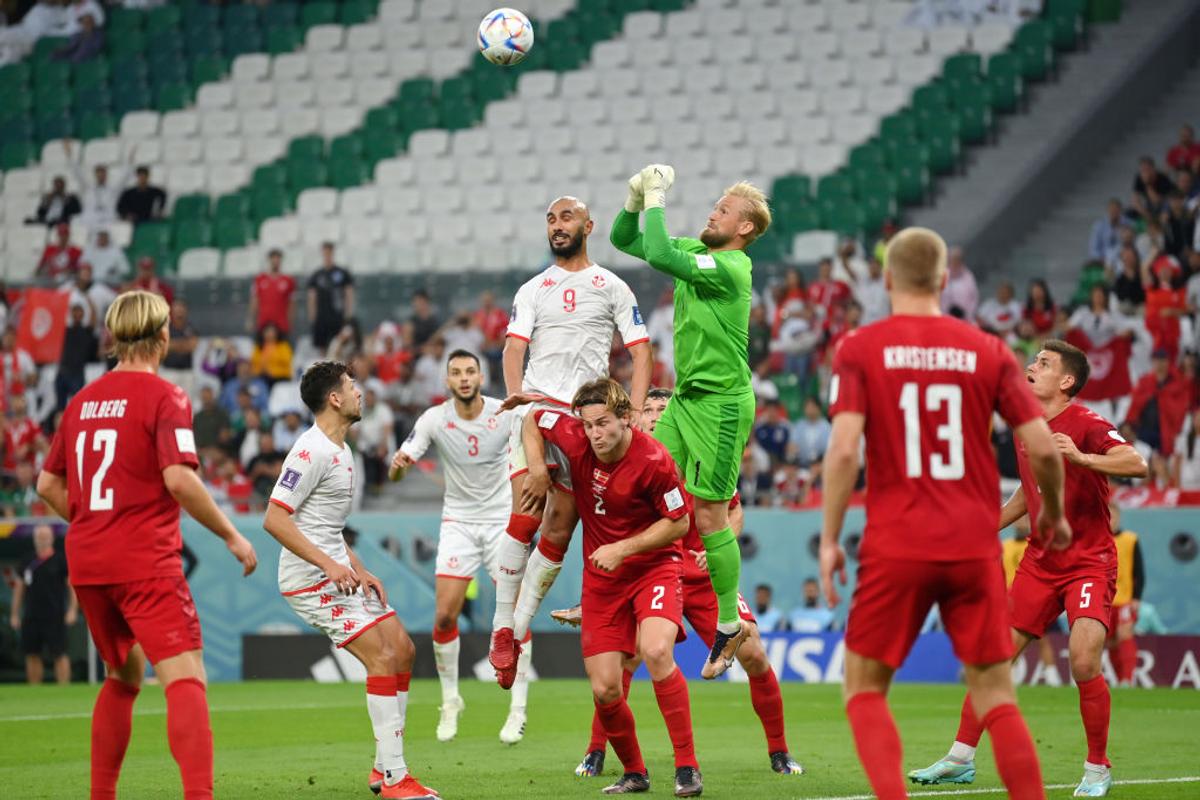Primul 0-0 de la Campionatul Mondial » Chemat la monitorul VAR, arbitrul a refuzat să acorde penalty în prelungiri