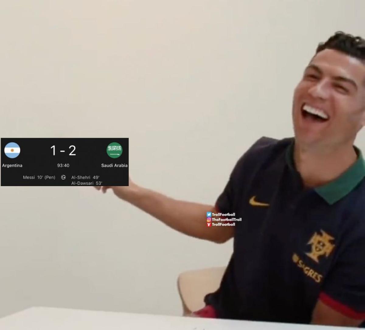 Val de glume după Argentina - Arabia Saudită 1-2 » Cele mai tari meme-uri: Ronaldo „râde” de Messi 