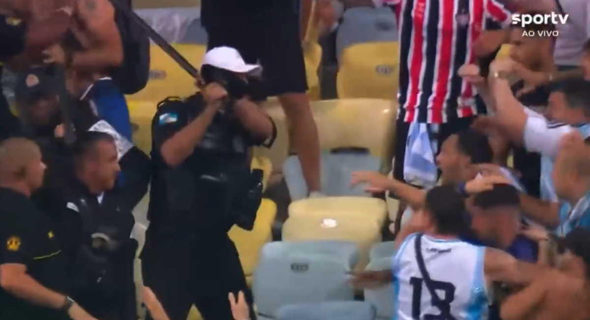 Scene violente la Brazilia - Argentina!