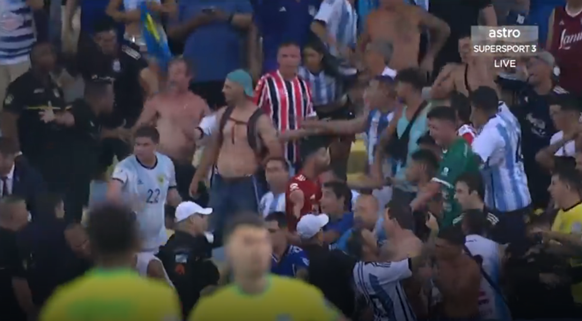 Scene violente la Brazilia - Argentina!