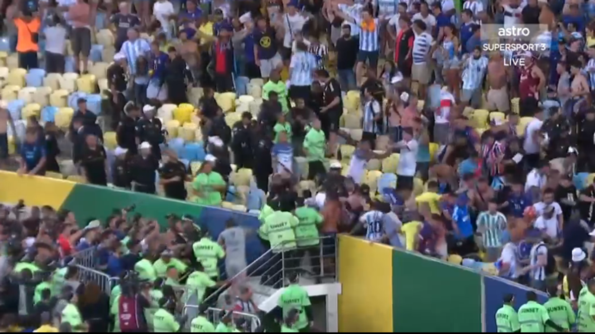 Scene violente la Brazilia - Argentina!