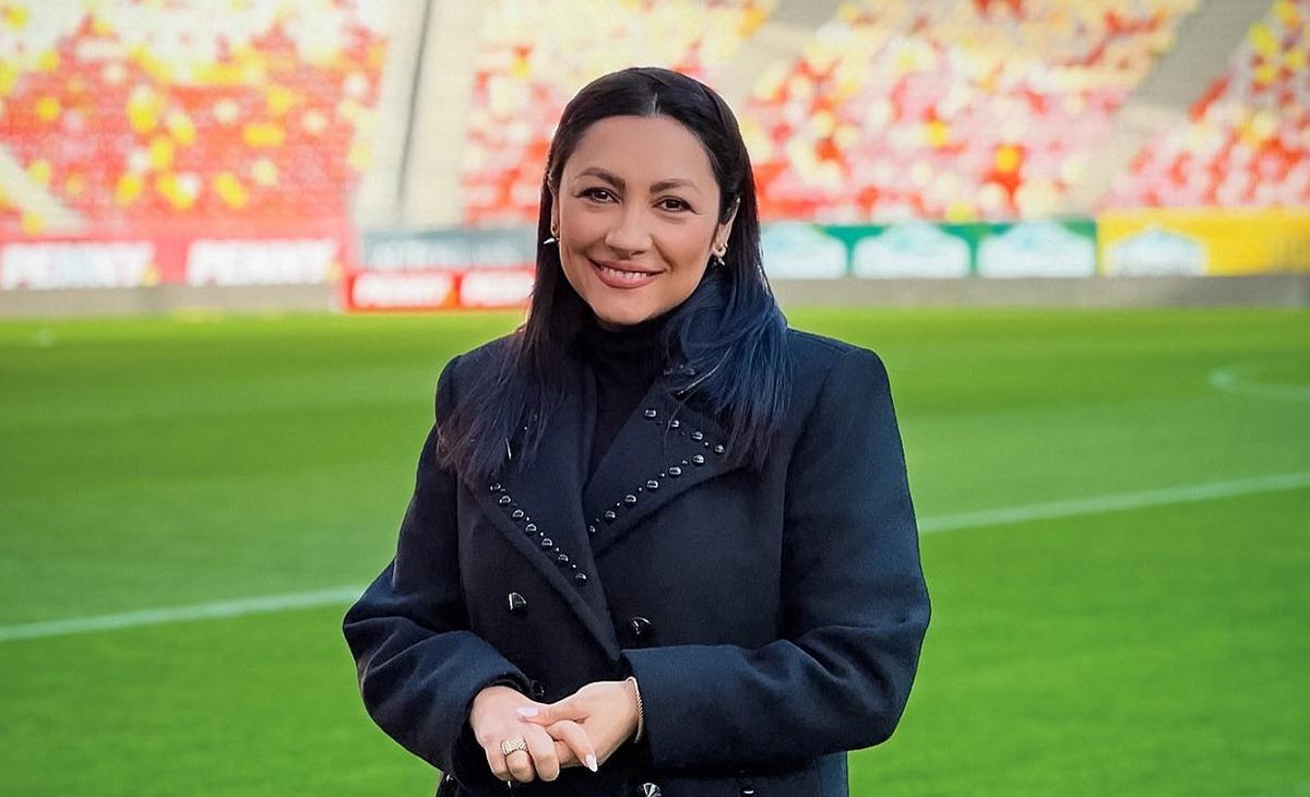 Cum a apărut fiica cea mică a Anamariei Prodan în tribune, la România – Elveția. Geanta scumpă pe care a afișat-o