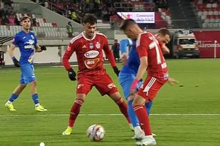 Deschidere de scor în Superliga dintr-un penalty controversat: „Hai, mă, n-ai cum! E grotesc, pe cuvântul meu!”