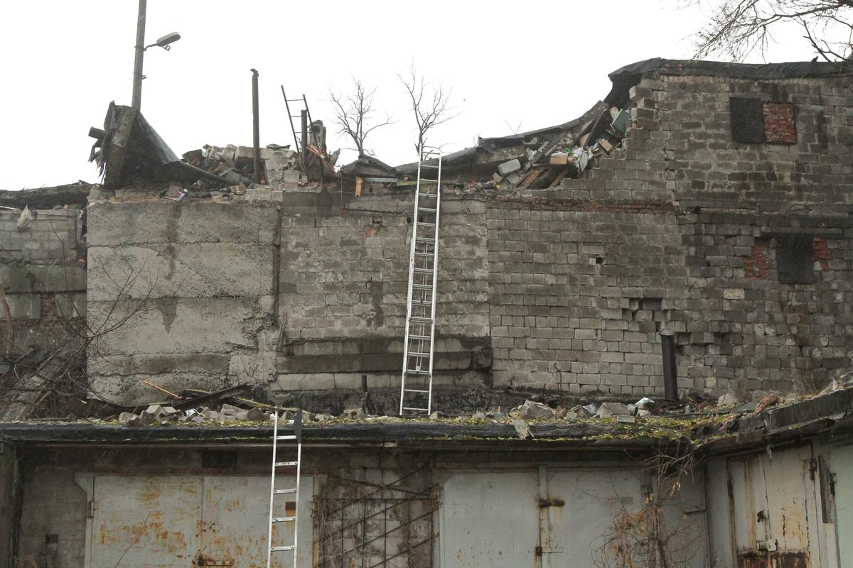 Urmările atacului cu racheta Oreșnik asupra orașului Dnipro din Ucraina