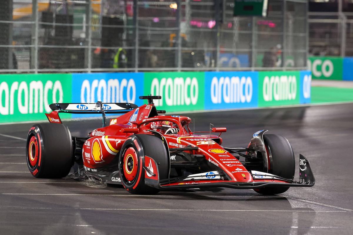 Lewis Hamilton, cel mai rapid în condițiile complicate din Las Vegas » A dominat primele antrenamente + Semne de întrebare pentru Max Verstappen