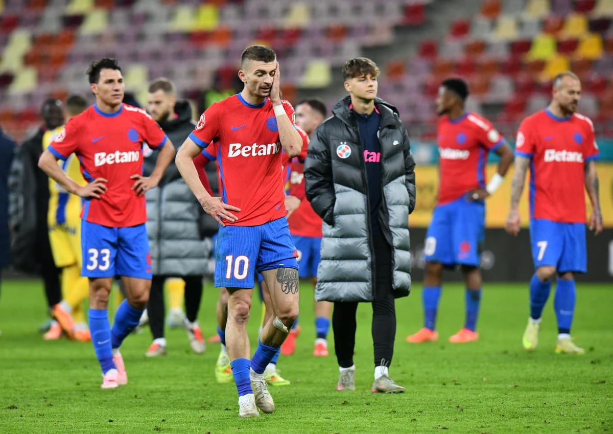 Ce s-a întâmplat la finalul meciului FCSB - Petrolul: reporterii GSP au surprins imaginile din fața peluzei