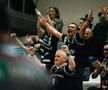 Jucătorii lui U-BT Cluj-Napoca, cu o dungă de ruj sub ochi, în duelul cu FMP Belgrad/Foto: Dragana Stjepanovic (aba-liga.com)