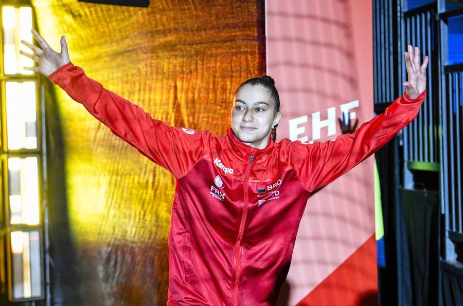 Rebeca Necula, coordonatoarea naționalei României/Foto: Imago Images S-a inspirat de la Cristina Neagu, a făcut senzație la CM și vrea să ajungă cea mai bună din lume: „M-am maturizat!”