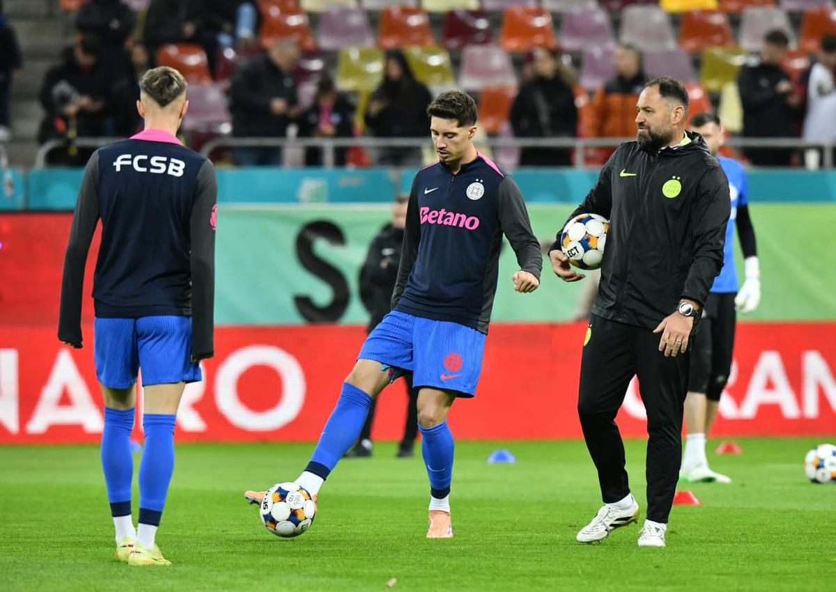FCSB - Petrolul, imagini de la încălzire