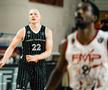 Jucătorii lui U-BT Cluj-Napoca, cu o dungă de ruj sub ochi, în duelul cu FMP Belgrad/Foto: Dragana Stjepanovic (aba-liga.com)