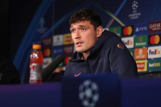 Acuzații dure adresate starului Barcelonei! Soția fotbalistului a intervenit imediat: „Unii oamenii fac orice pentru puțină atenție”