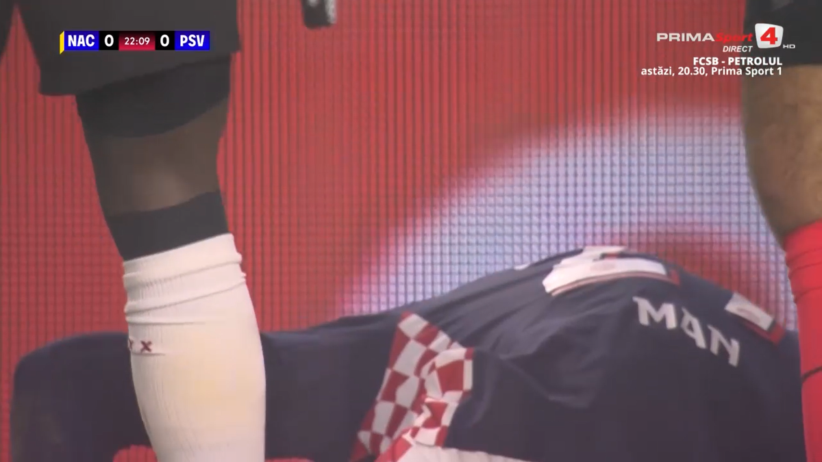 Dennis Man, în NAC Breda - PSV