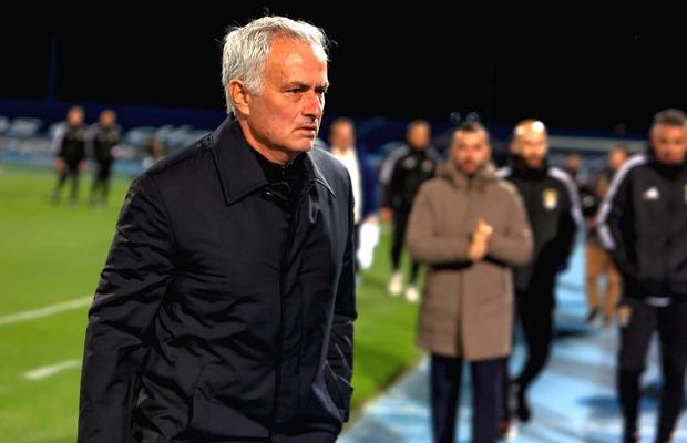 Jose Mourinho, pus la colț de Porto: „Ușor de analizat...”