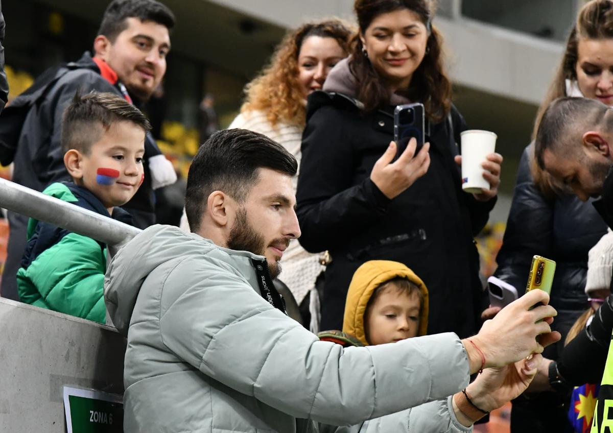 FCSB - Petrolul, imagini de la încălzire
