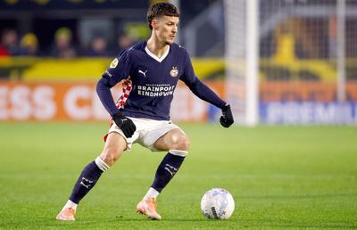 Cu Dennis Man pe teren 70 de minute, PSV a obținut o victorie scurtă cu NAC Breda
