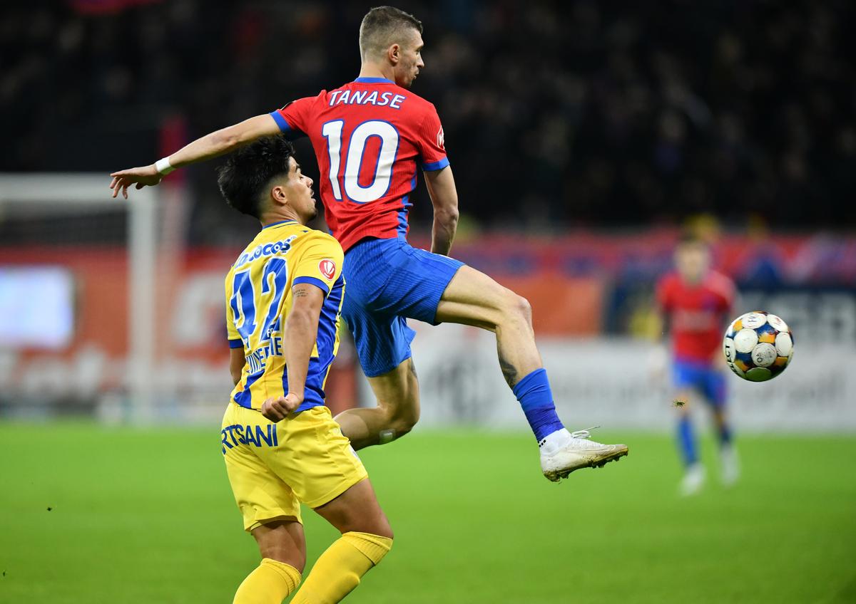 FCSB - Petrolul, duel în etapa 17-a din Superligă