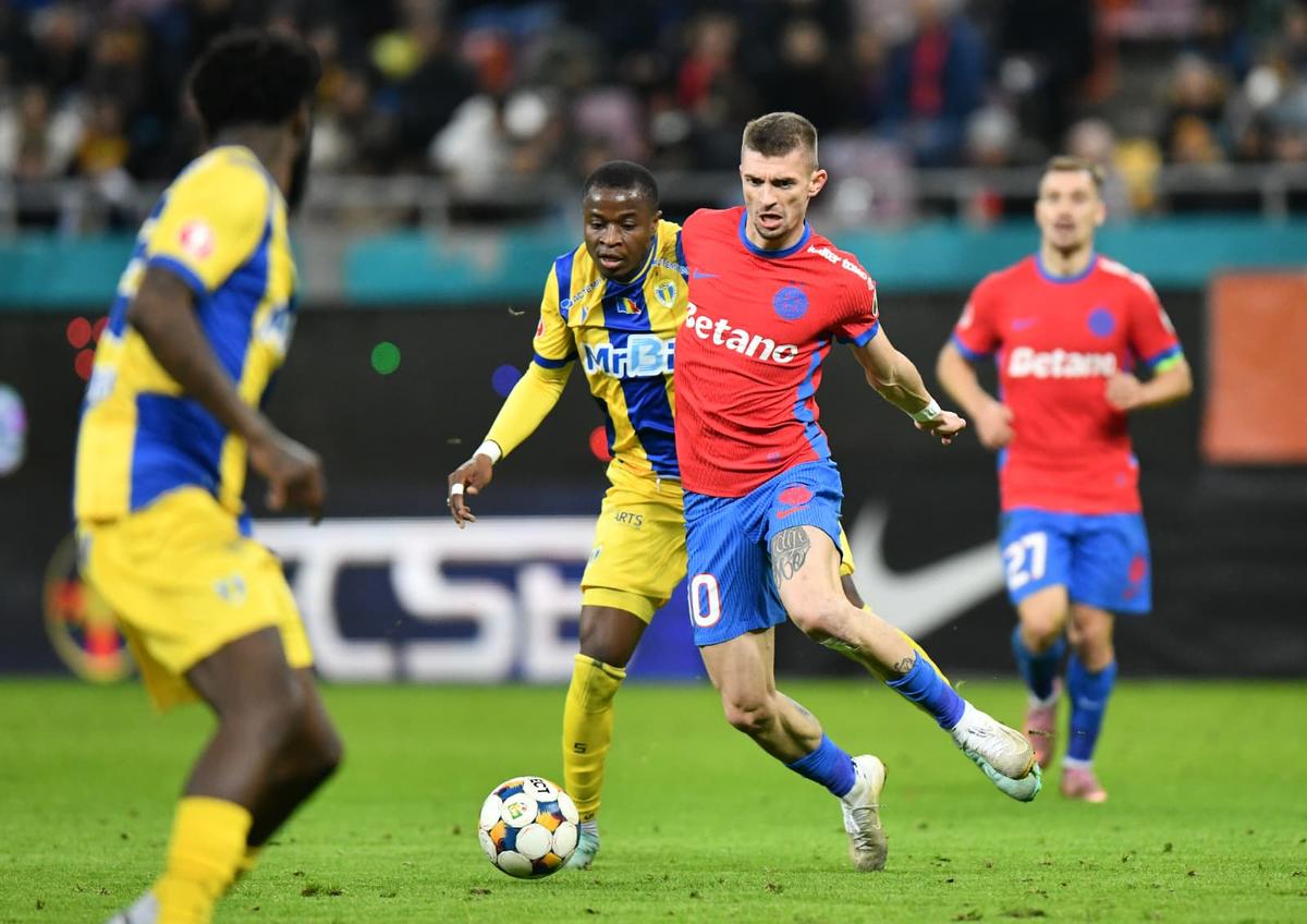 FCSB - Petrolul, duel în etapa 17-a din Superligă