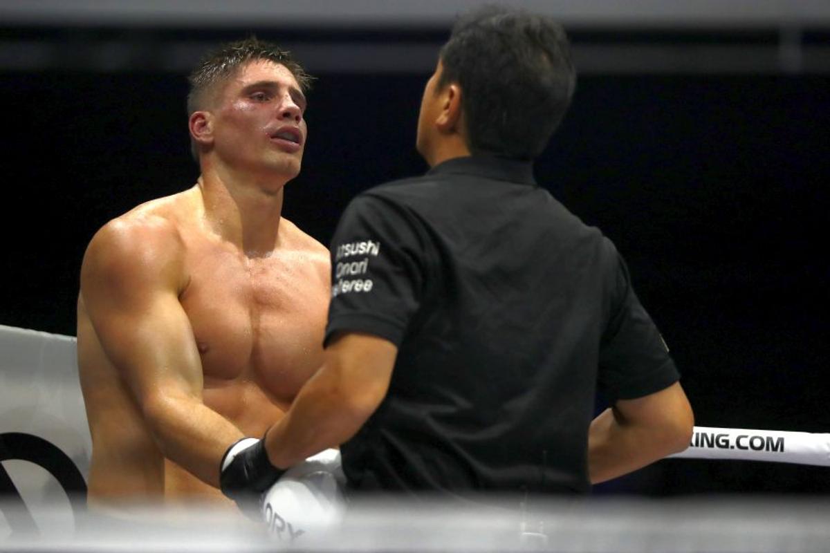 BADRI HARI - RICO VERHOEVEN // Meci dramatic în Olanda! Badr Hari era la câteva minute de victorie, dar s-a accidentat și a abandonat