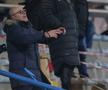 Valentin Crețu (31 de ani), fundașul dreapta de la FCSB, a continuat schimbul de replici de la distanță cu Leo Grozavu (53), antrenorul lui Sepsi, și după finalul partidei de la Mogoșoaia, încheiată cu scorul de 1-1.