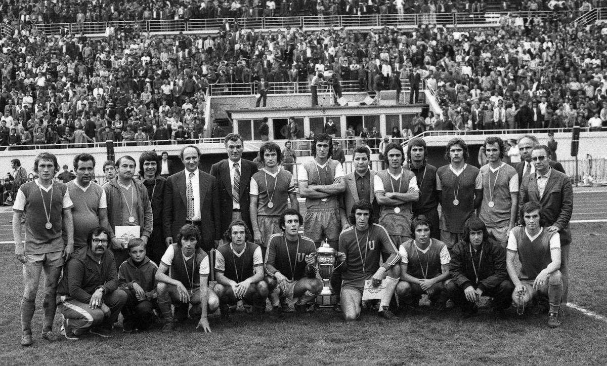 RETRO GSP. „Pele" al Craiovei Maxima împlinește azi 68 de ani » De ce nu are niciun meci la națională: „Lucescu venea cu oamenii lui de la Hunedoara!"