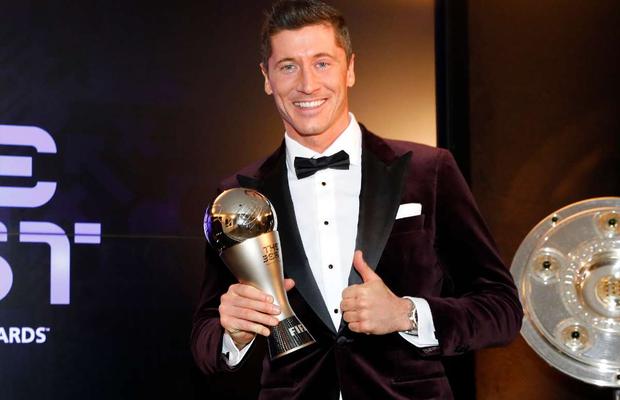 Robert Lewandowski: „Nu sunt la aceeași masă cu Messi și Ronaldo, dar pot să-i invit să mănânce la mine”