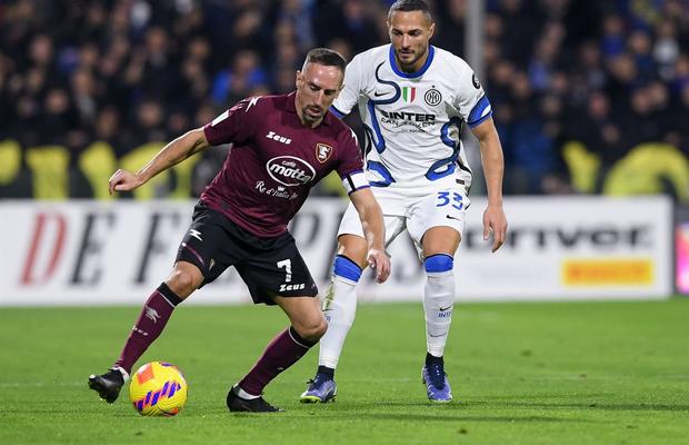 Campionat cu 19 echipe? » Formația care poate fi exclusă de Revelion din Serie A