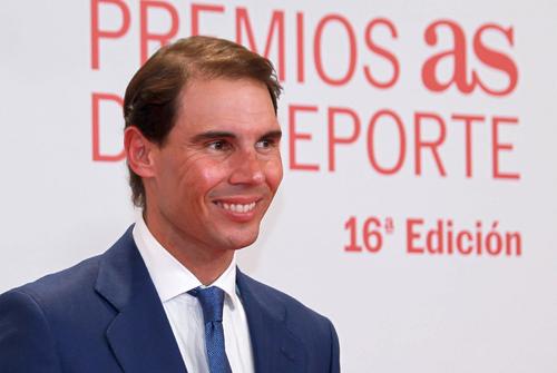 Rafael Nadal, relaxat la un eveniment /   FOTO: Imago Images