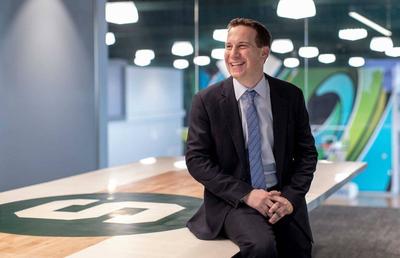 Afacere-record în sportul mondial » Au bătut palma pentru 4 miliarde de dolari