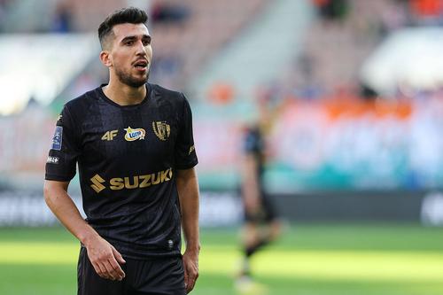 Ronaldo Deaconu (25 de ani), mijlocașul ofensiv al polonezilor de la Korona Kielce, regretă că la începutul anului a ales să meargă în China în loc să semneze cu Farul.