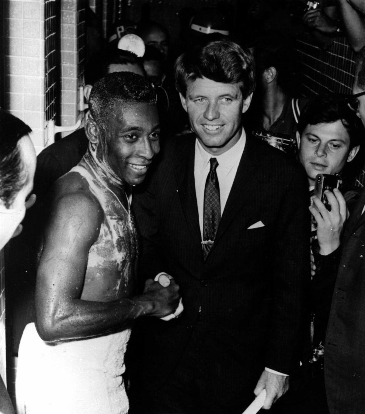 Ce au decis autoritățile din Brazilia, imediat după moartea lui Pelé + Unde va fi depus sicriul cu trupul neînsuflețit