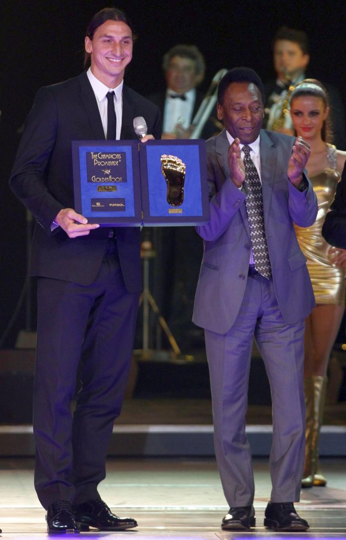 Omagiul emoționant al lui Ronaldo Nazario pentru marele Pelé: „Nu a părăsit niciodată topul, dar ne părăsește astăzi. Cel mai bun din toate timpurile”