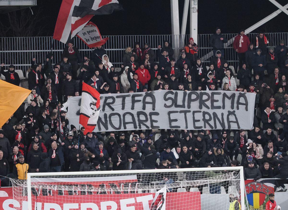 Andreea Prisăcariu, „sub acoperire” la meciul Dinamo - FC Voluntari, de pe „Arcul de Triumf”
