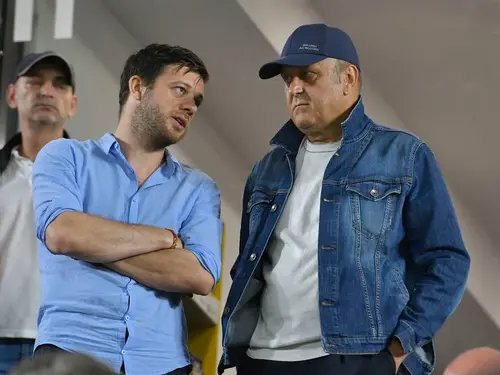 Clubul din Giulești trebuie să achite 680.000 de euro până la jumătatea lunii ianuarie 2024, potrivit avocatului Marian Mihail. În caz contrar, formația condusă de Dan Șucu va primi o interdicție la transferuri.