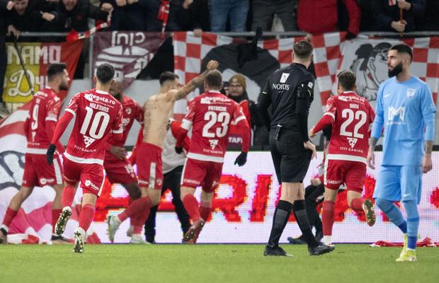 Moș Crăciun e „câine”! Dinamo o învinge în prelungiri pe Voluntari și continuă să viseze » Clasamentul la final de 2023
