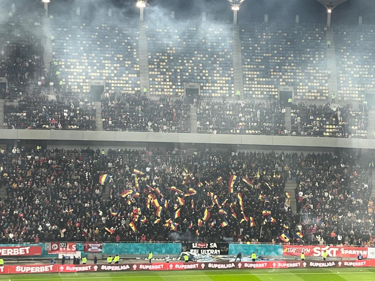 Cum intră ultrașii cu petarde și torțe fără să fie prinși? Ipoteză surprinzătoare în direct, după Dinamo - Rapid: „Prietenii, complicități!”