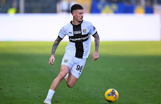 „Dennis Man are profilul ideal” » Fiorentina îl urmărește cu mare atenție de când i-a marcat gol acum cinci luni!
