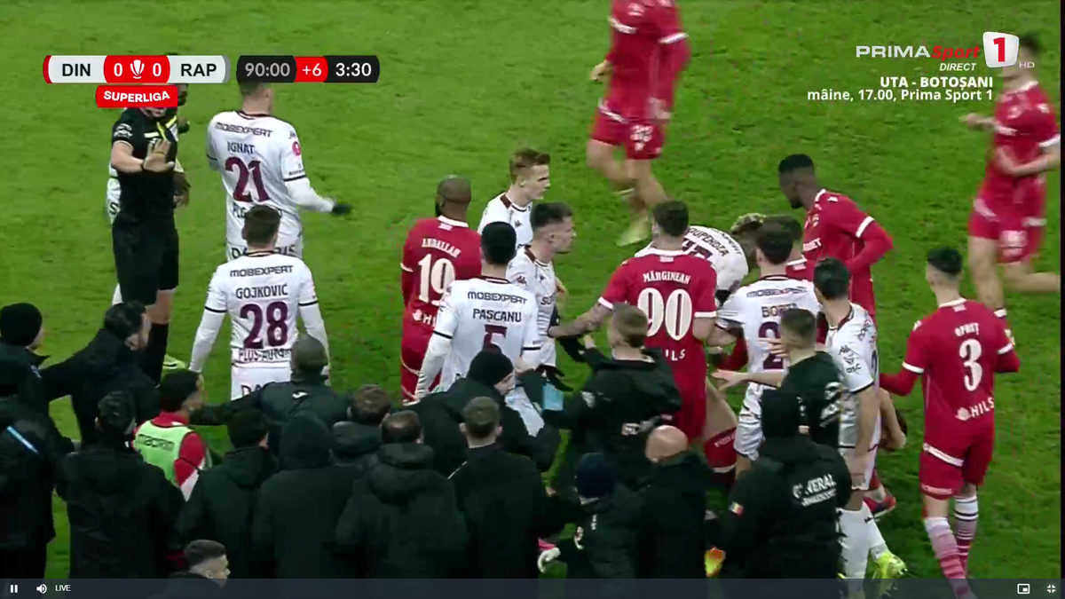 Ce s-a întâmplat pe gazon, la câteva secunde după finalul derby-ului! Șumudică a mers la galerie și a „țipat” către ultrași: „Bă, vă zic eu!”